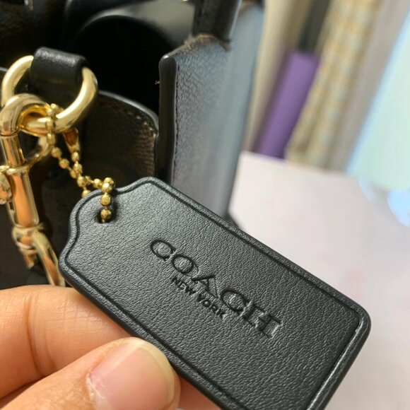 Coach Women’s hand bag 5693 IMAA8 MINI CALLY CROSSBODY Newarticle - Picture 3 of 5